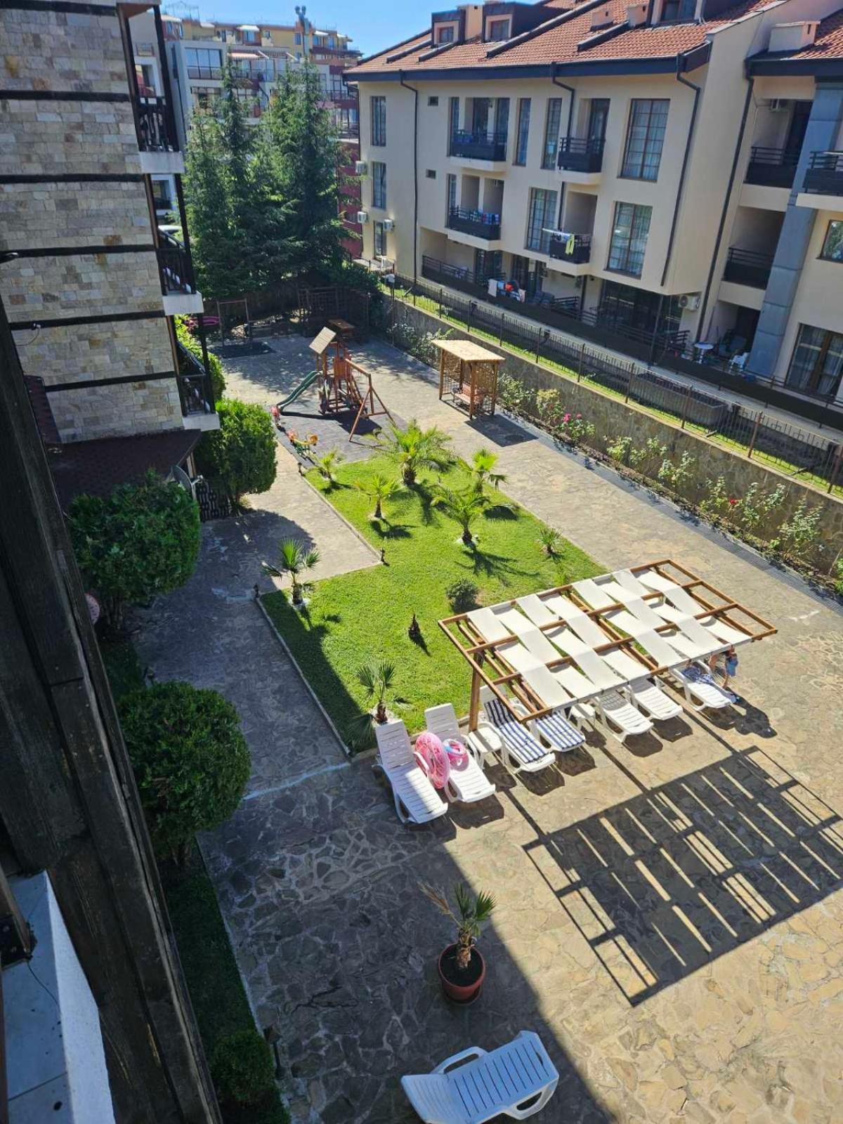 Апатаменти За Гости Sunshine И Glory Apartment สวิติ วลัส ภายนอก รูปภาพ