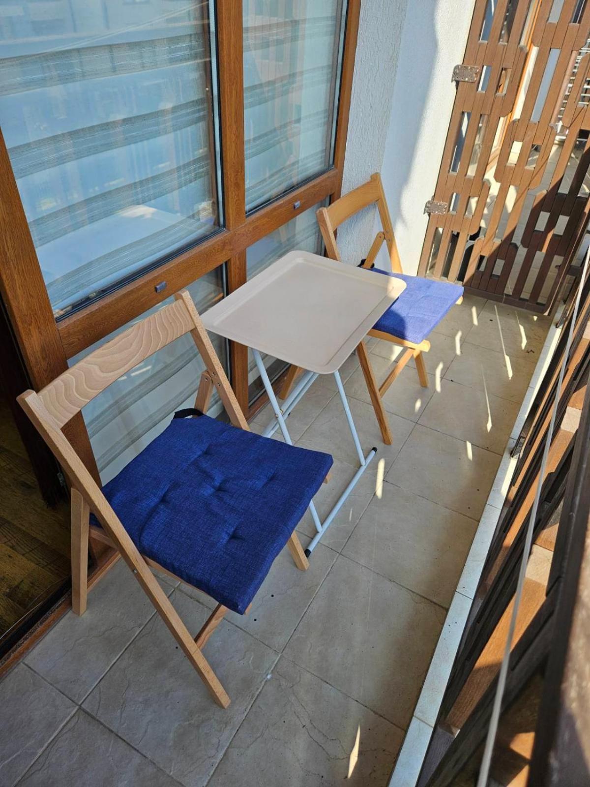 Апатаменти За Гости Sunshine И Glory Apartment สวิติ วลัส ภายนอก รูปภาพ